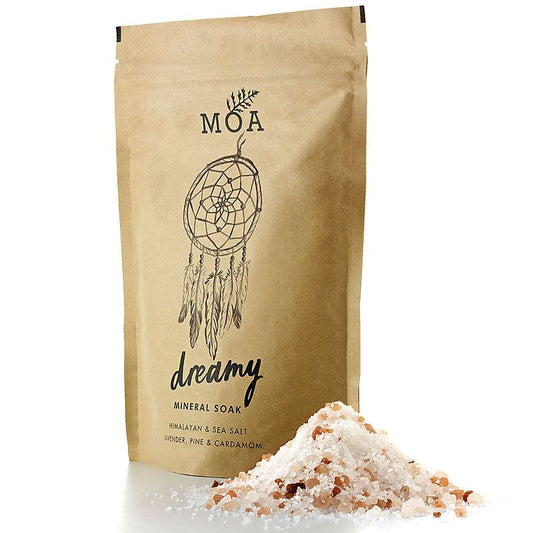 MOA Dreamy Mineral Soak (400 g) pouch with a pile of the Mineral Soak salts shown next to it